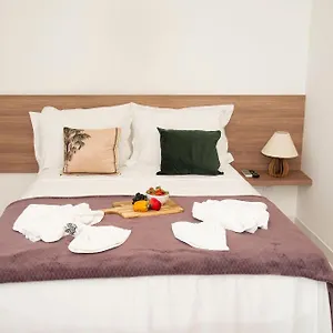 Charmoso Estudio Em Muro Alto Com Vista Piscina Apartamento